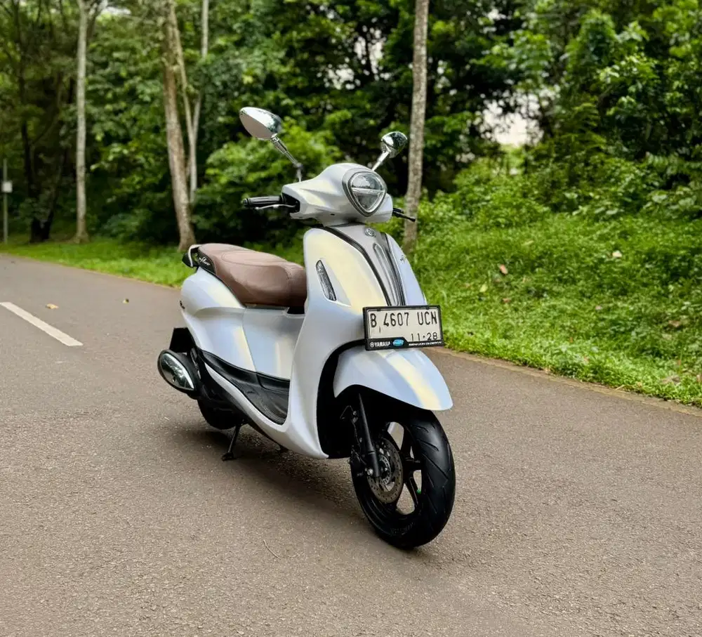 Yamaha Grand Filano 125 Lux Keyless MULUSSS Pajak Hidup Panjang