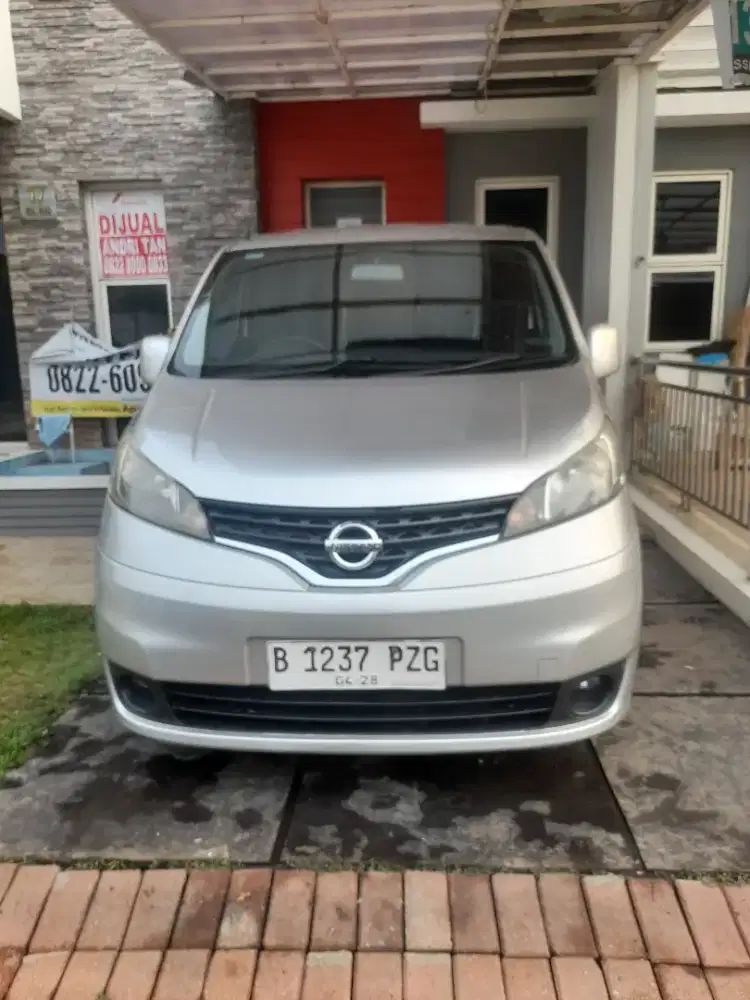 Nissan Evalia XV AT , Silver Tahun 2012