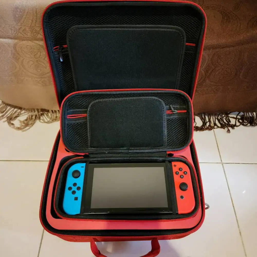 DIJUAL NINTENDO SWITCH V2 (Dual Boot CF/OF)