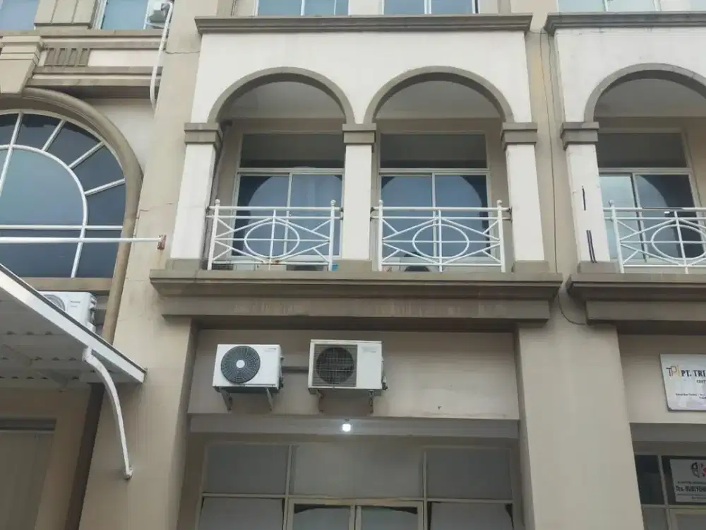 Dijual cepat dibawah harga pasaran ruko Rose Garden Grand Galaxy City Bekasi