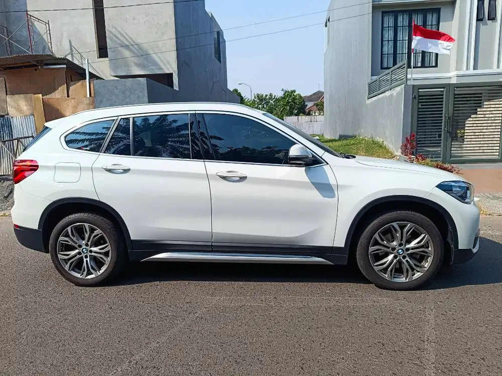 2020 BMW X1 1.5 sDrive18i xLine SUV KM 15.600 - Record Like NEW