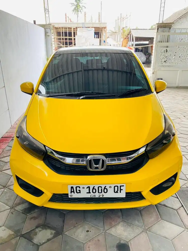 Brio kuning 2019 E mt manual transmisinya