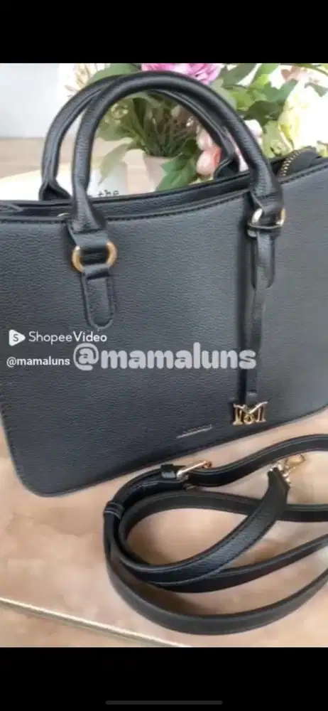 Tas Mossdom, tas wanita