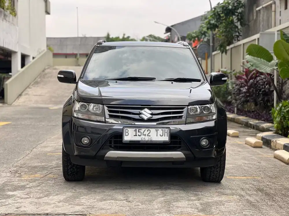 Suzuki Grand Vitara JLX 2.4 manual 2013