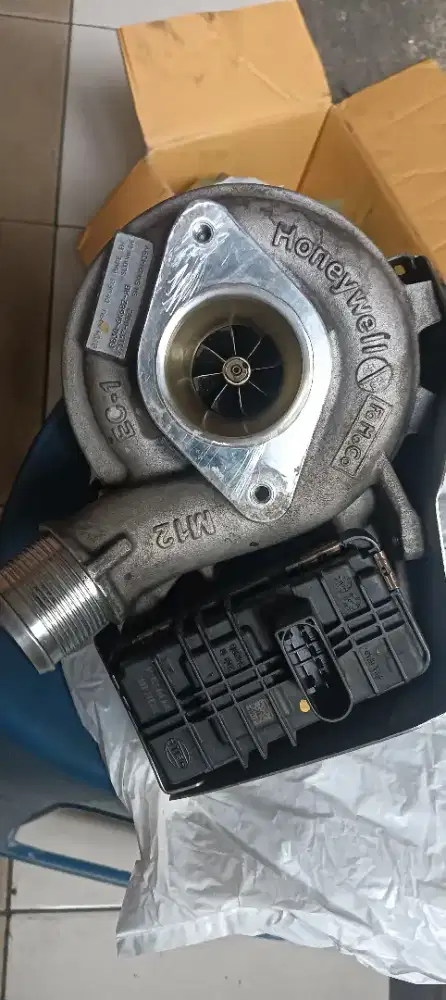 Turbo Ford Everest titanium th 2016