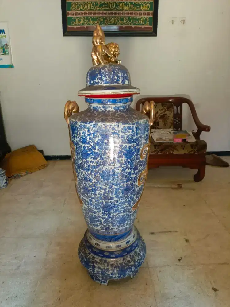 Guci antik China dekorasi rumah