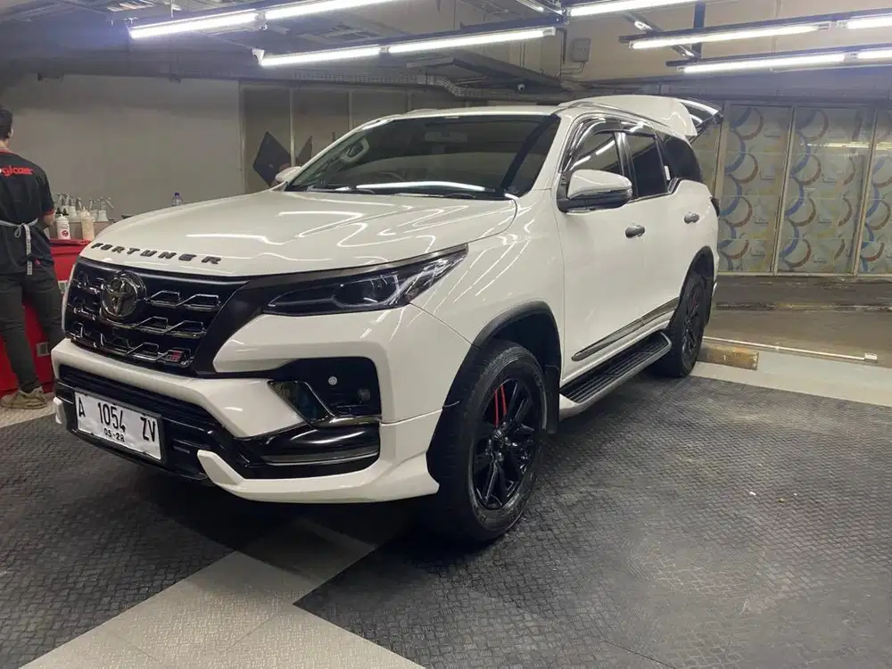 Fortuner VRZ A/T 2018 full upgrade GR 2024