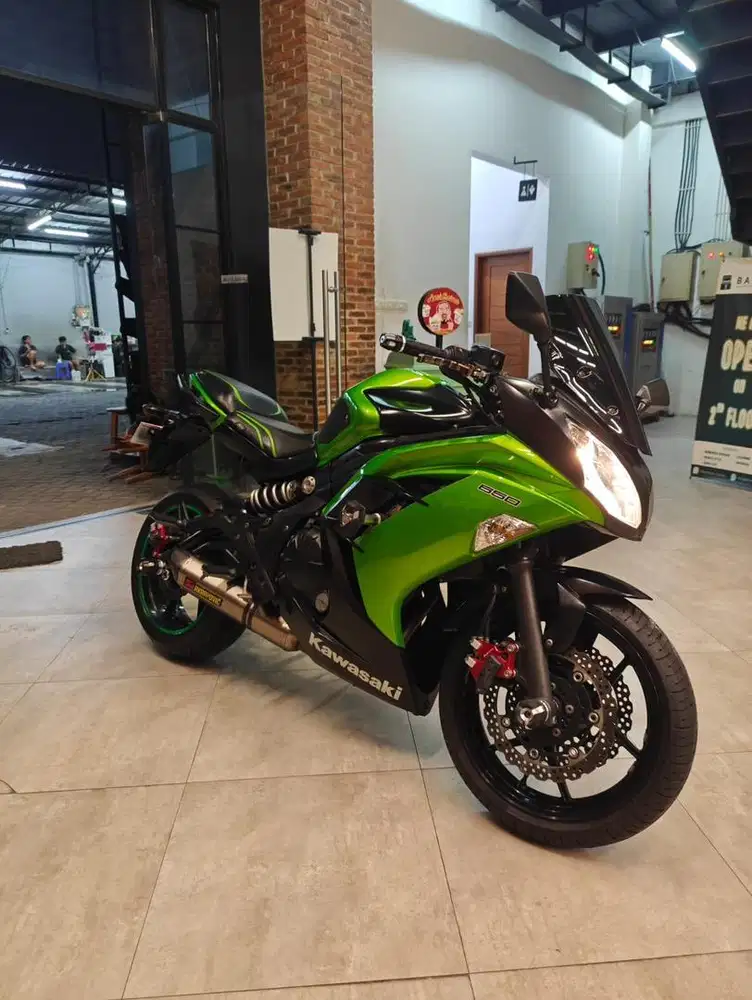 Ninja 650 /ER6F Dual Tone Black Candy Lime Green 2012