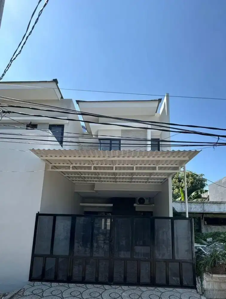Free Biaya‼️Rumah Cantik Kutisari Surabaya