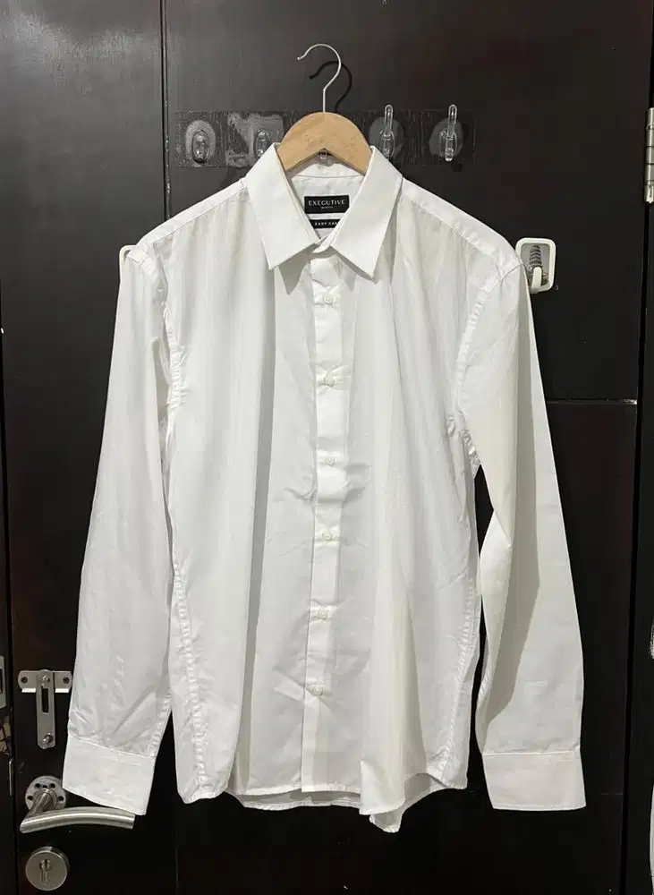 Excecutive White Shirt size 16.5 (L)