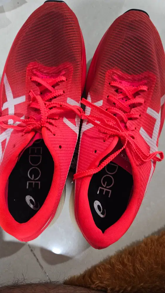 Asics Metaspeed edge+