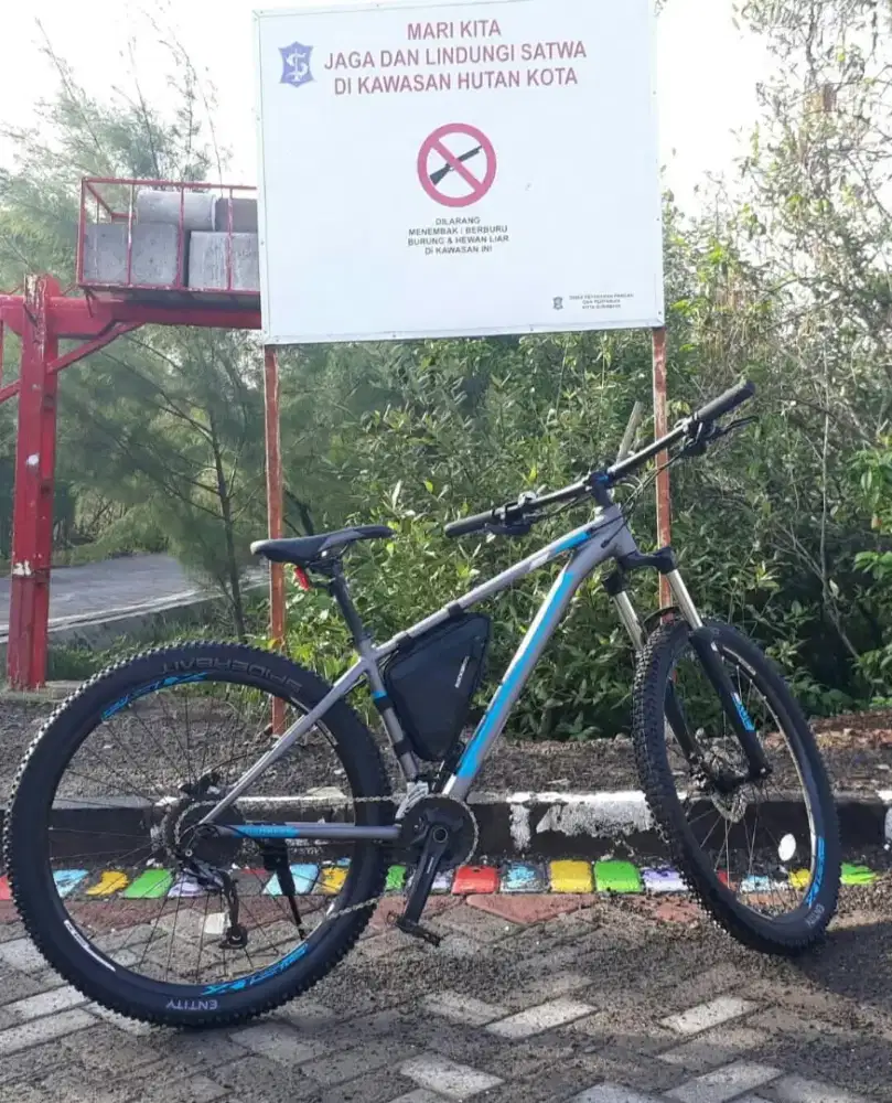 Sepeda Polygon Xtrada 5 Size S