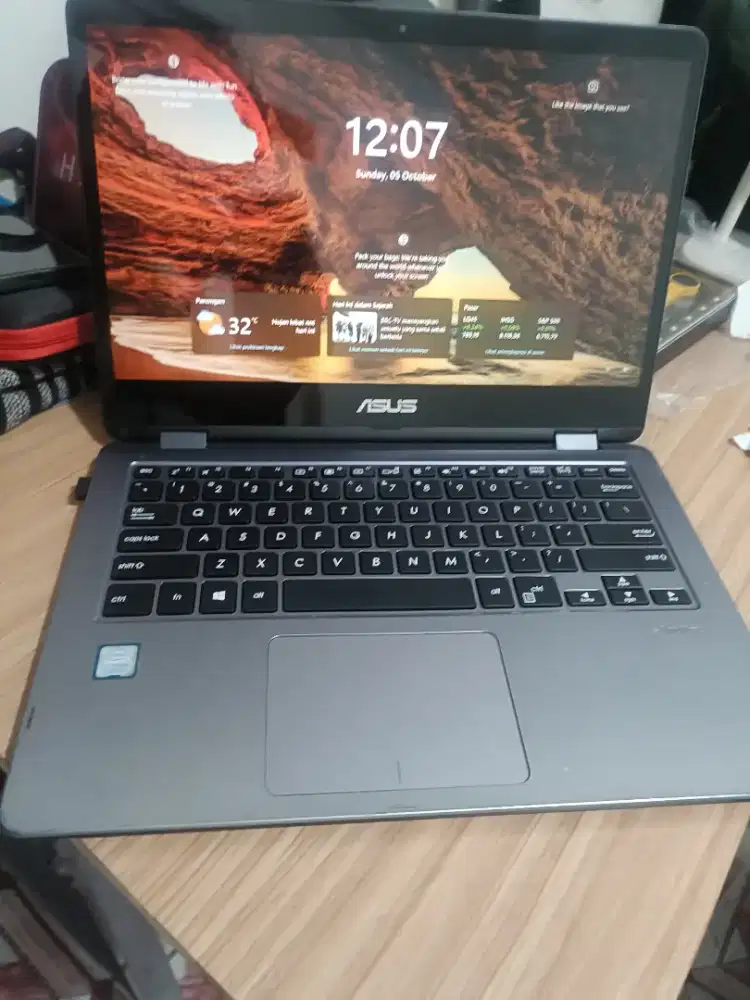 Di Jual laptop ASUS