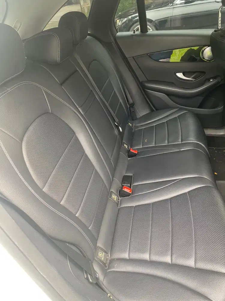 Mercedes-Benz GLC250 2016 Bensin