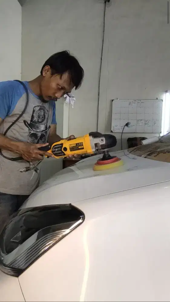 Lowongan tenaga poles dan cuci mobil