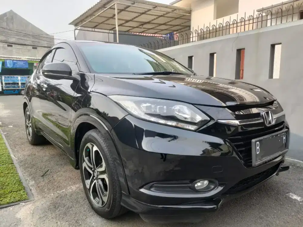 HRV Prestige 1,8 sunroof 2016