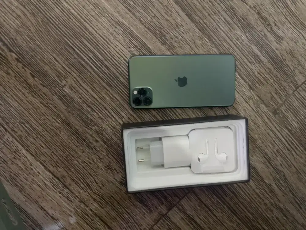 Iphone 11 pro max 256gb selalu ada 5G