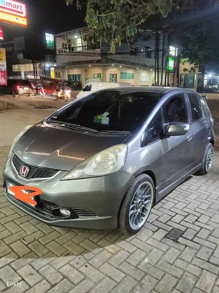 Honda Jazz 2010 Bensin