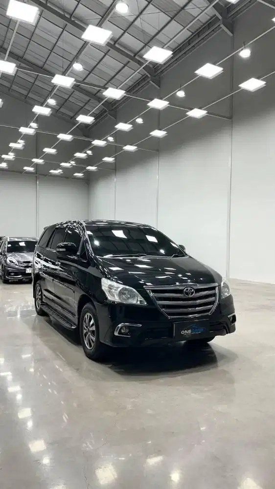 TDP 10jt! Toyota Kijang Innova 2.0 V AT 2015, Plat S, KM 89rb,Istimewa
