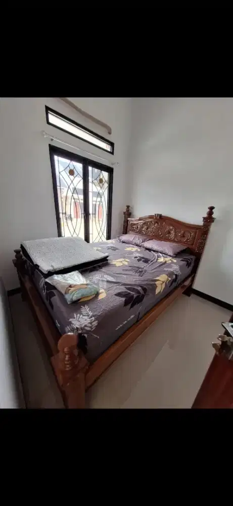 Divan kayu jati 160 x 200