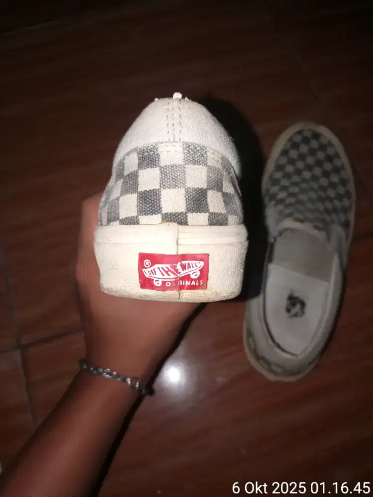 Di jual cepat sepatu Vans original ori