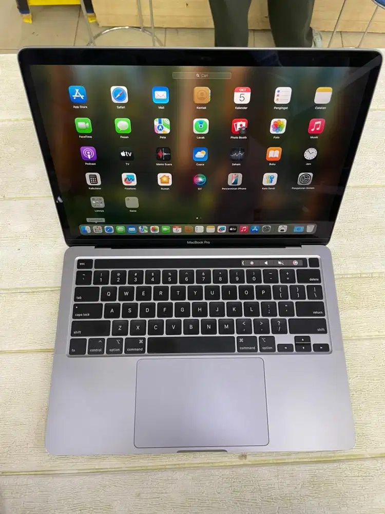 Macbook pro 2020 13 touchbar 16/512gb iris i5 bekas original