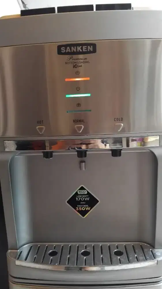 Dispenser sanken galon bawah kondisi like new