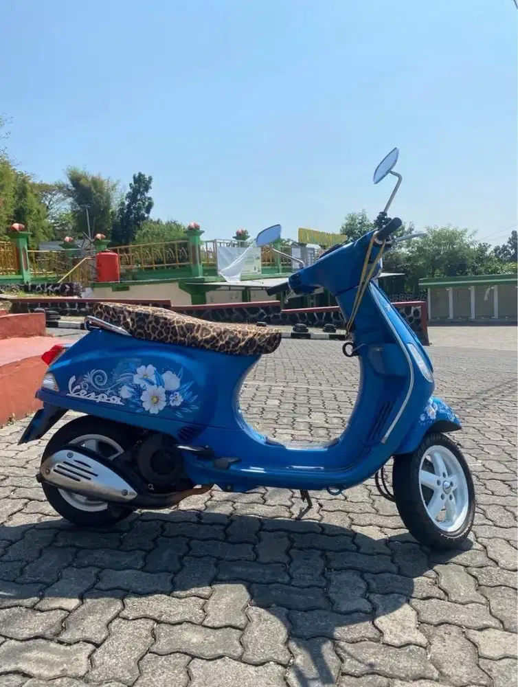 Vespa s 150 3Vie 2013