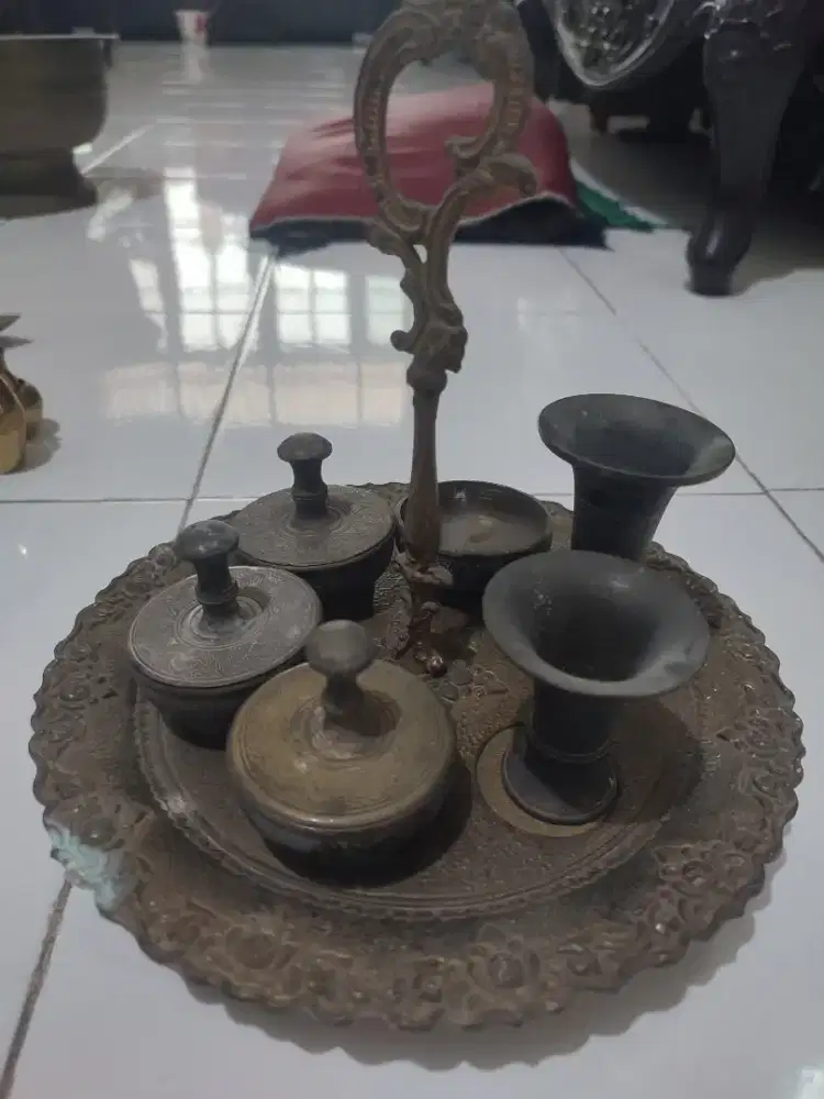 Tempat sirih antik