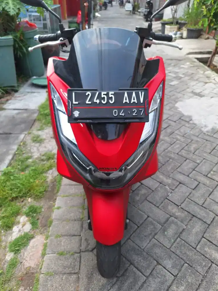 Pcx cbs 2022 km 24 rb kondisi sgt bagus siap pakai samsat tandes