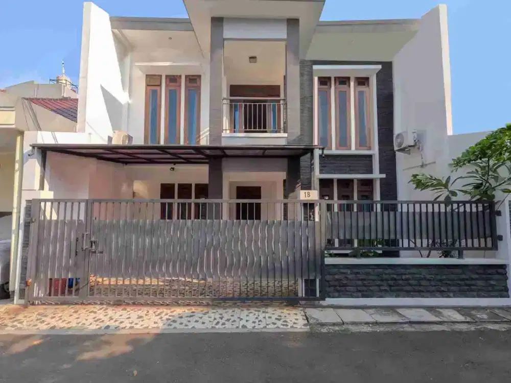 Jual Rumah Pulomas Jakarta Timur 2 Lantai Deket Tol