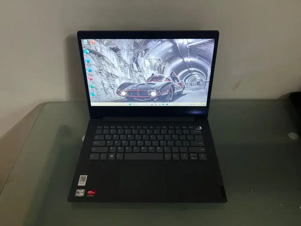 Laptop Lenovo V-14 (82C6)