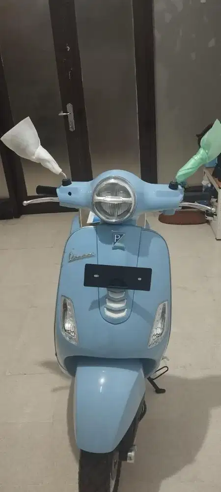 Di jual Vespa LX 125