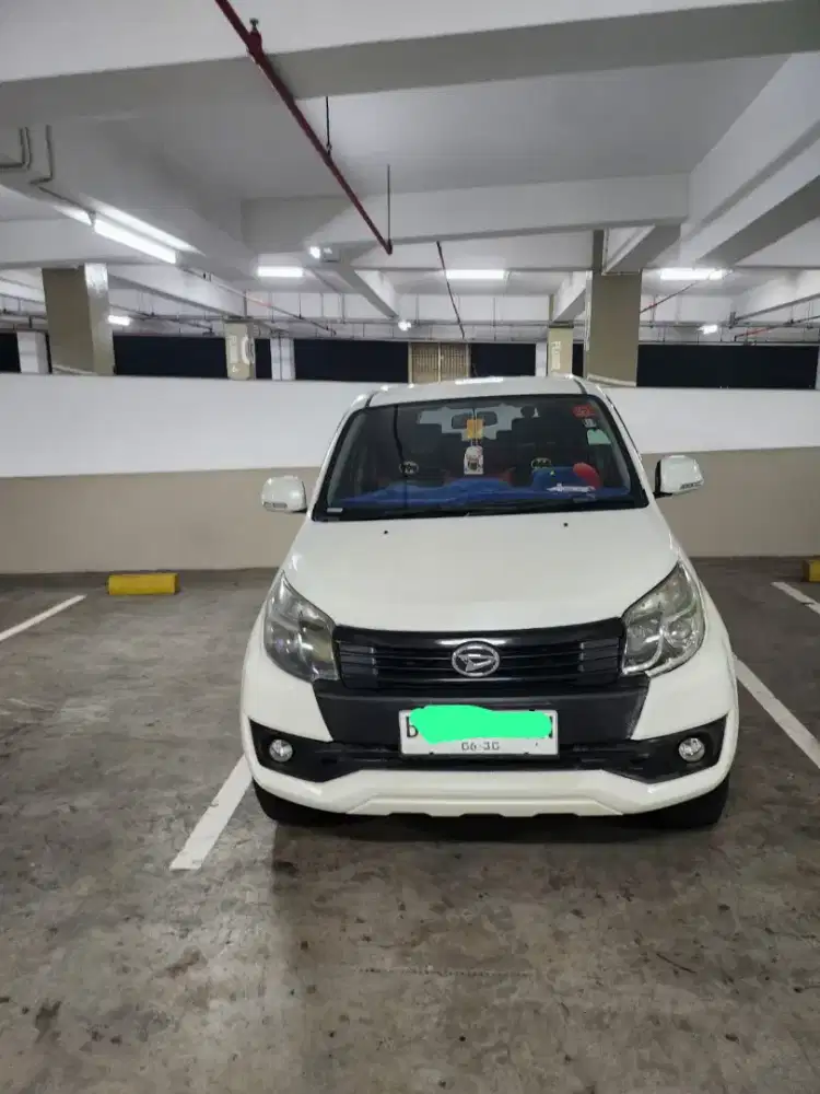 Pajak panjang - Daihatsu Terios 1.5 TS Extra Automatic 2015