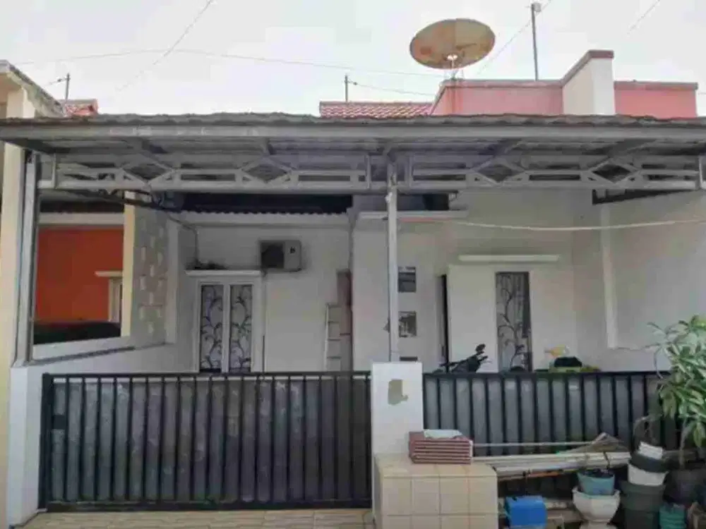 RUMAH SIAP HUNI DI JL SUGRIWO KRAPYAK SEMARANG BARAT