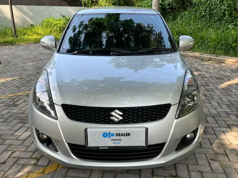 RARE! SWIFT GS AT LOW KM 2015