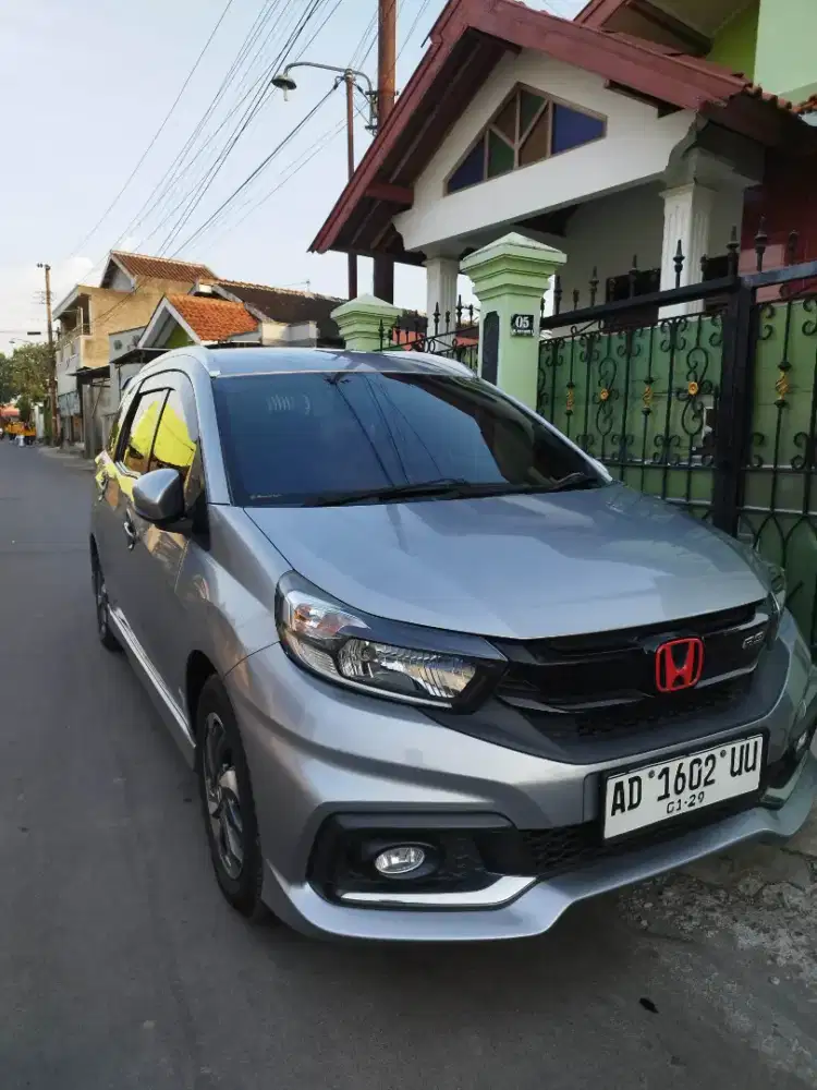 Dijual MOBILIO MATIC RS  karena mau Ganti Unit
