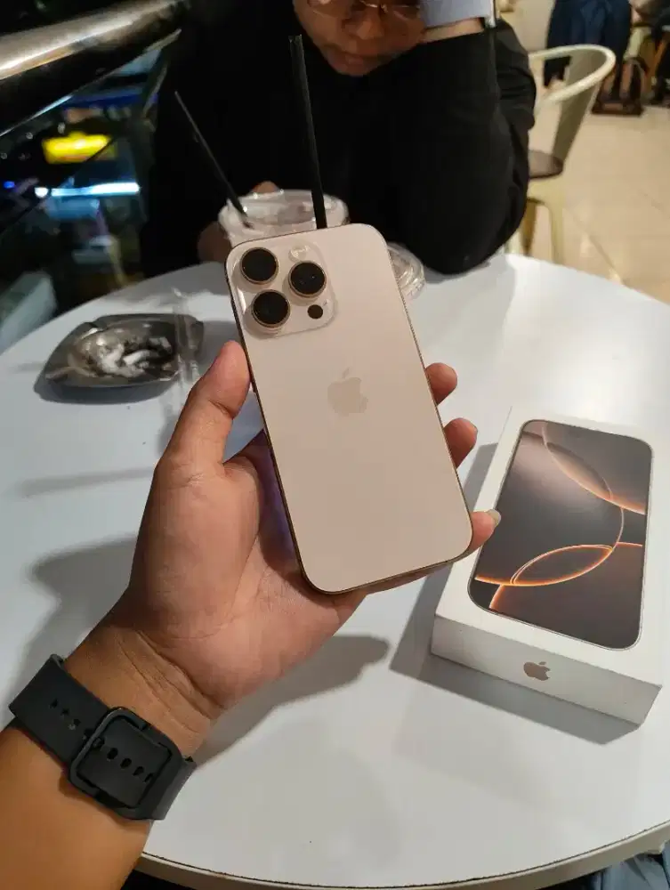 Iphone 16 pro 128gb ibox fullset like new