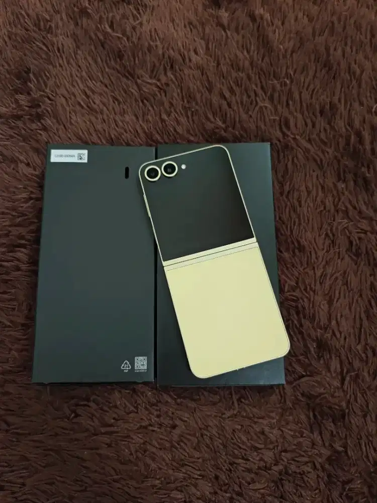 Samsung z flip 6 12/256gb fullset like new