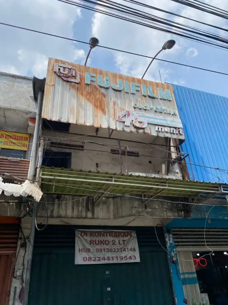 di kontrakan ruko 2 lantai