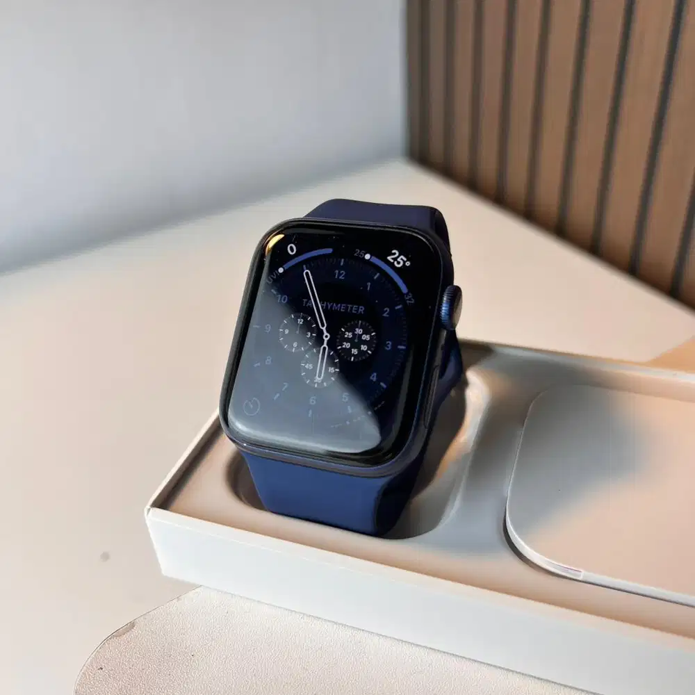 Apple Watch Series 6 44mm Blue iwatch Battery Health 96%