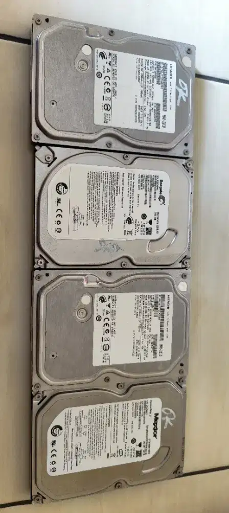 DI JUAL BORONGAN HARDDISK 4PCS 320GB DAN 80GB