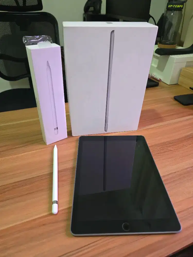 Ipad 6 128 GB Fullset + Apple Pen Original buat Desain