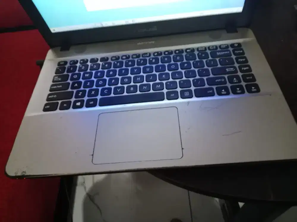 Asus x441u i3 gen 6 Ram 8gb Baca Iklan