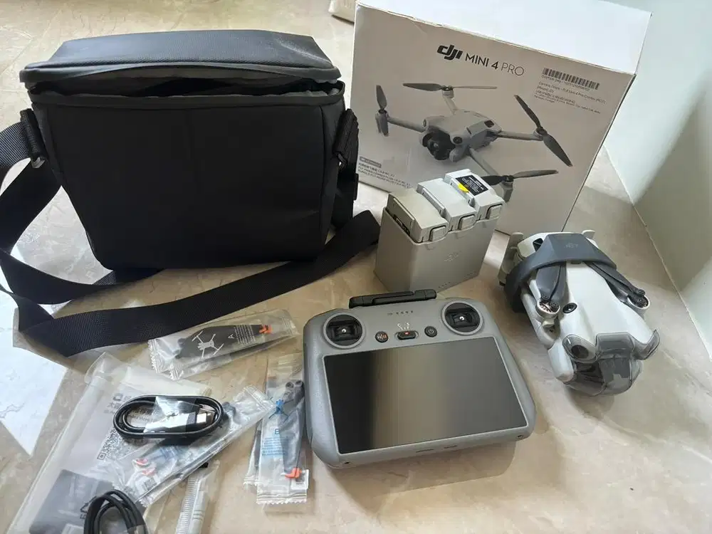 Drone DJI MINI 4pro combo plus RC2
