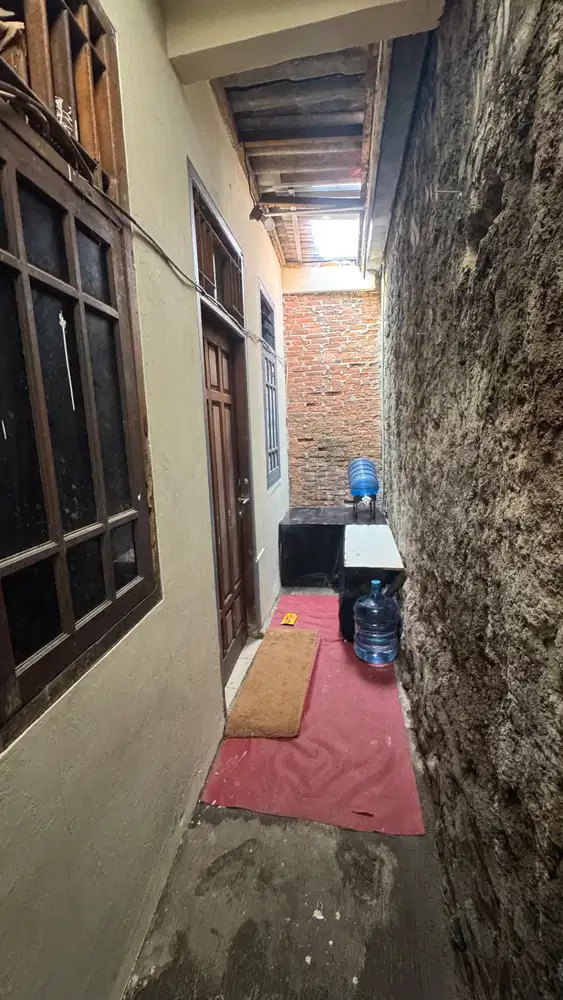 Dijual cepat kontrakan 4 kamar