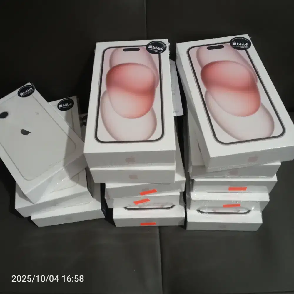 iPhone 15 128GB