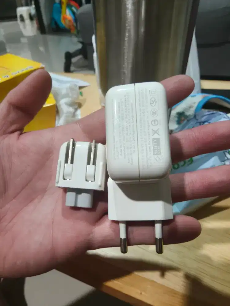 Charger apple hanya kepala saja