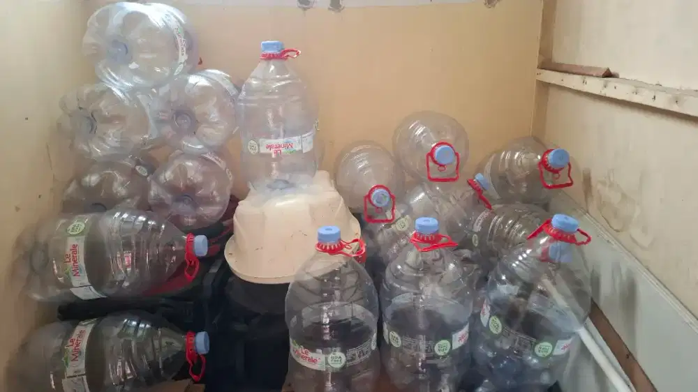 Galon Kosong Galon Bekas Le Mineral