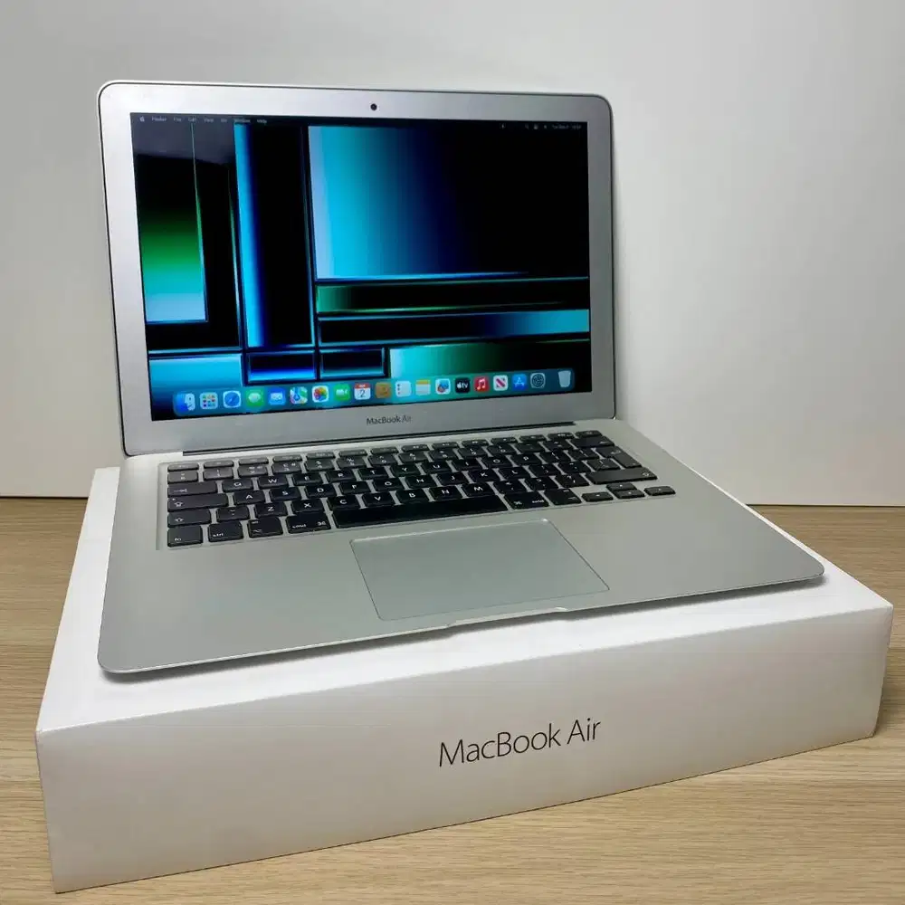 Macbook Air 2017 13 inchi